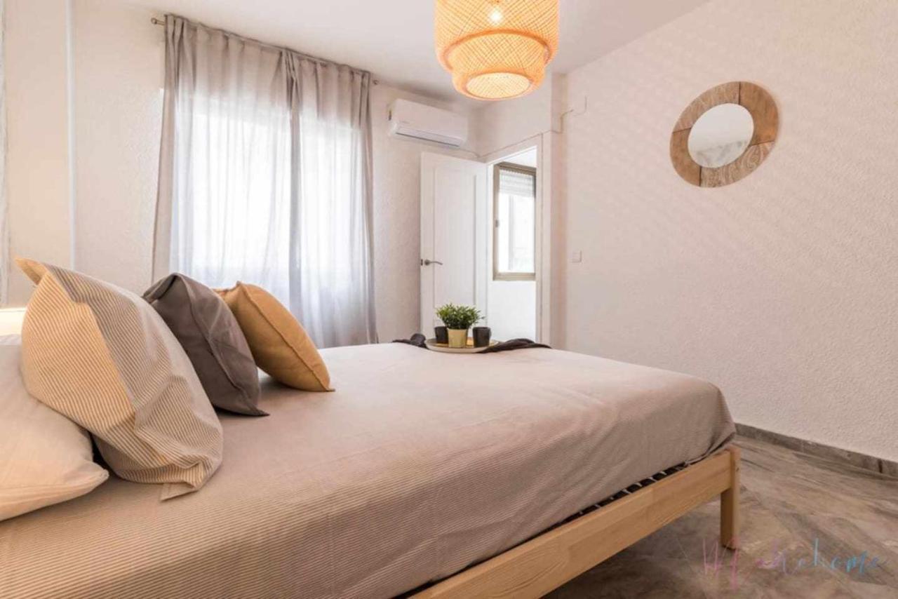 Apartamento Tranquilo En Pleno Centro Con Garaje Уельва Екстер'єр фото