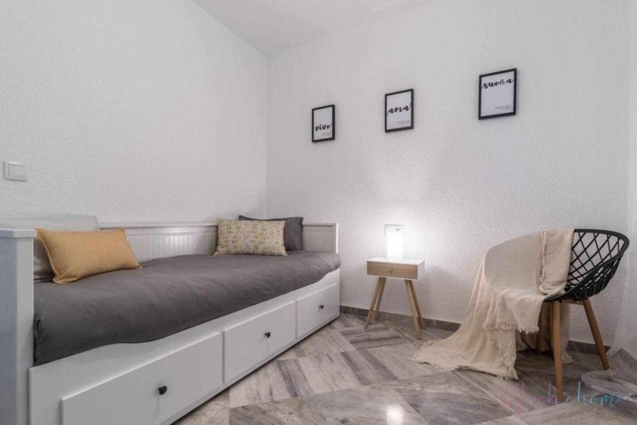 Apartamento Tranquilo En Pleno Centro Con Garaje Уельва Екстер'єр фото