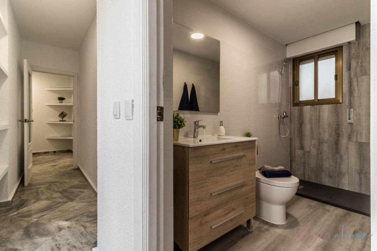 Apartamento Tranquilo En Pleno Centro Con Garaje Уельва Екстер'єр фото